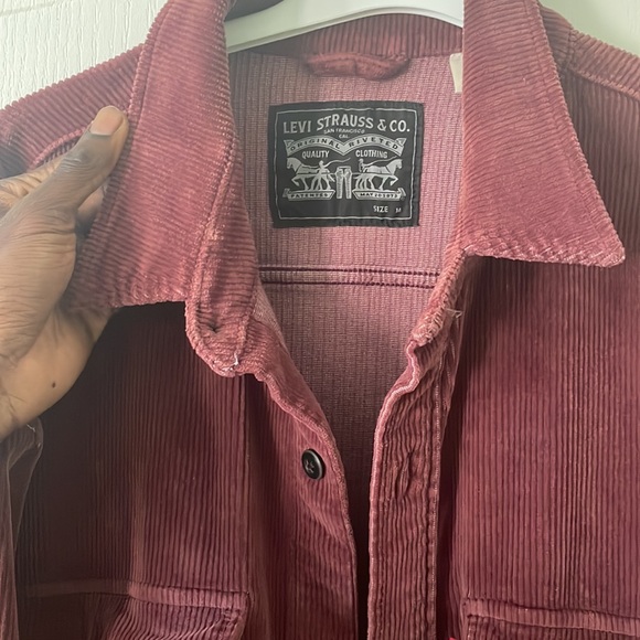 Used, corduroy Levi’s shirt jacket great condition Men’s M fits like a Men’s L - Picture 3 of 3
